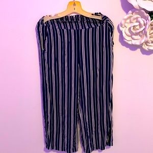 H&M Dark blue & White Sun Pants.